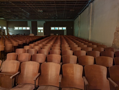 mark-page-seats-02 (4080x3072) - (c)2026 Mark Page